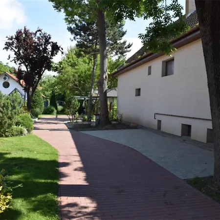 Apartment- Andrew 3 Siofok